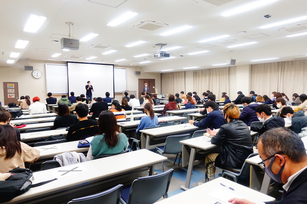代表の中村が長崎大学経済学部の「ビジネス実践力育成成プログラム」にて審査講演行いました。